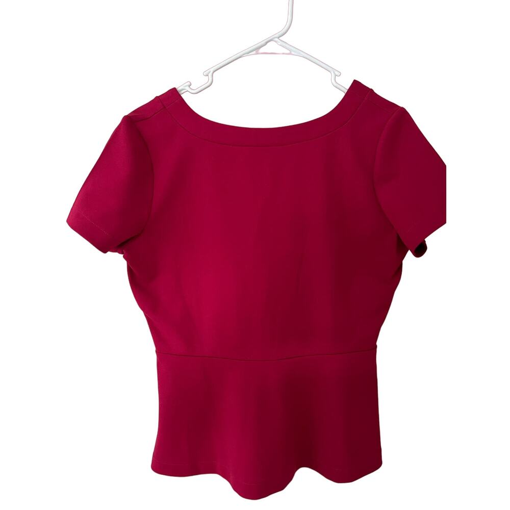 Ann Taylor burgundy top with V back Size Small